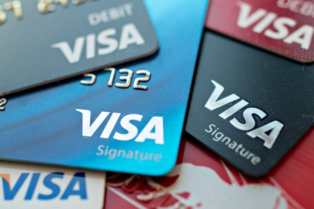 Compania Transnațională Visa și Compania Mastercard respectă sancțiunile