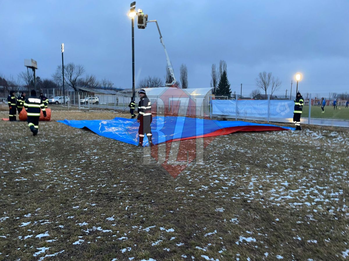 Se ridică corturi la Stadionul Tineretului din Iaşi pentru refugiaţii din Ucraina – EXCLUSIV, FOTO