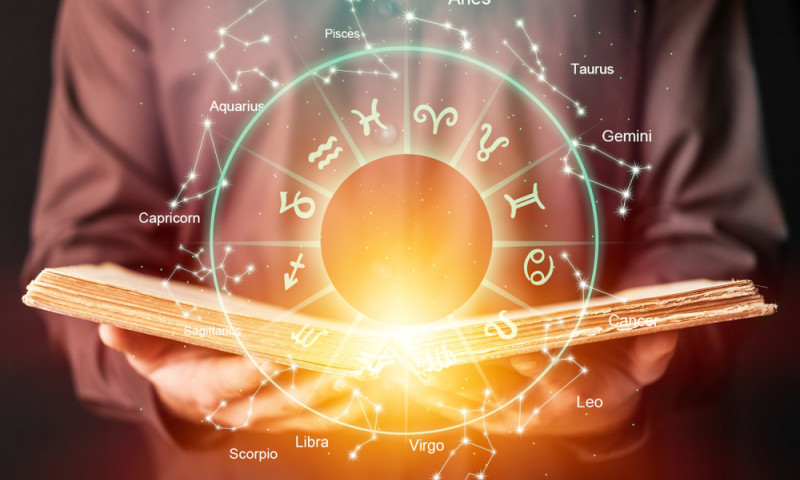 Horoscop dragoste, ce îți rezervă astrele azi