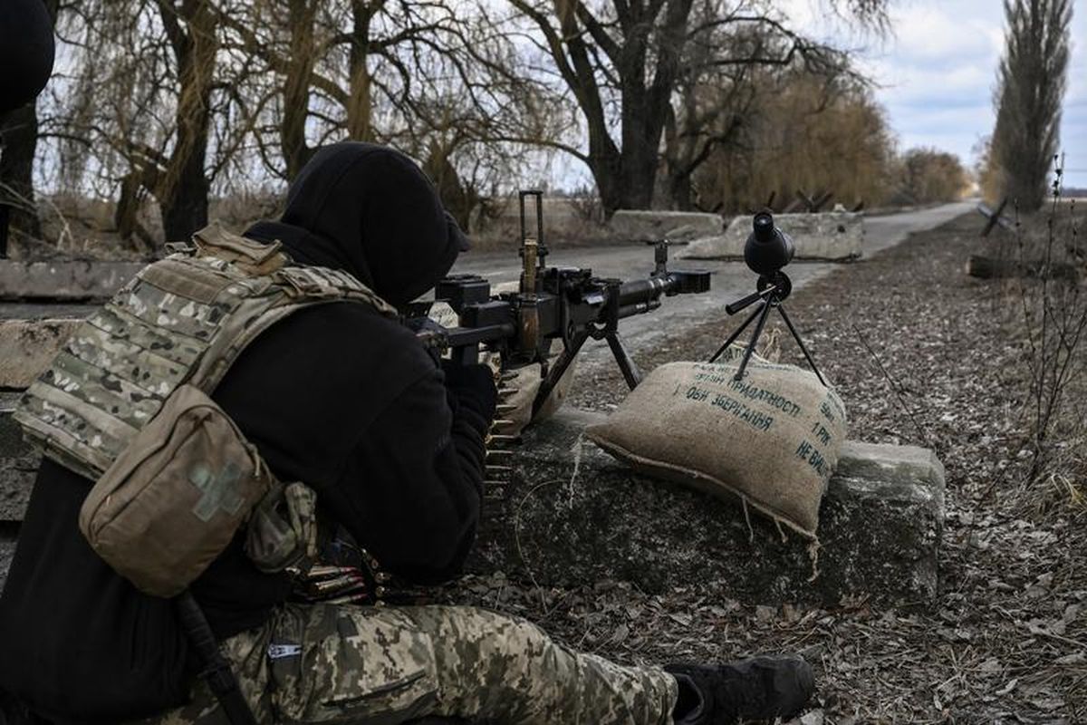 Ucraina reușește să țină trupele ruse departe de capitala Kiev