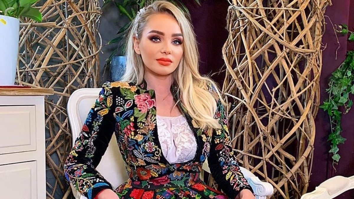 Bianca Drăguşanu a atacat-o pe Maria Constantin. Cântăreața a răspuns acuzațiilor