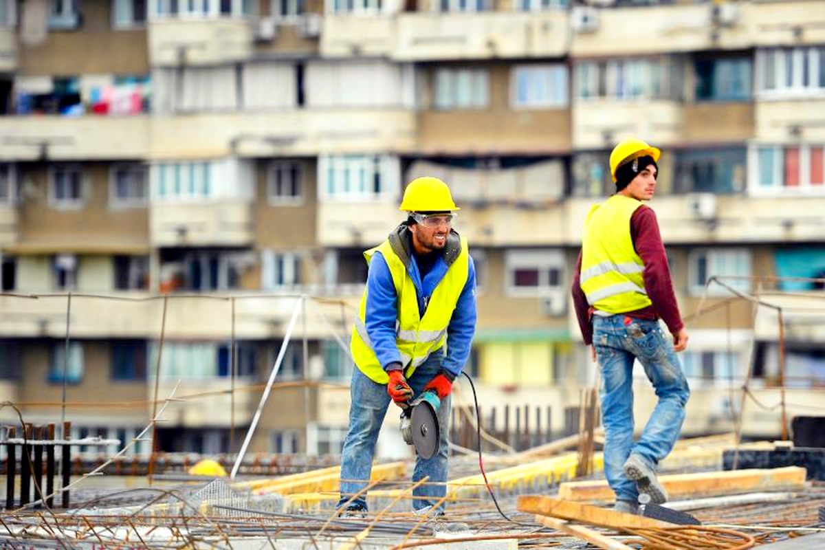 Accident de muncă în Valea Lupului. Un muncitor a murit în timp ce lucra la un şantier de construcţie – EXCLUSIV