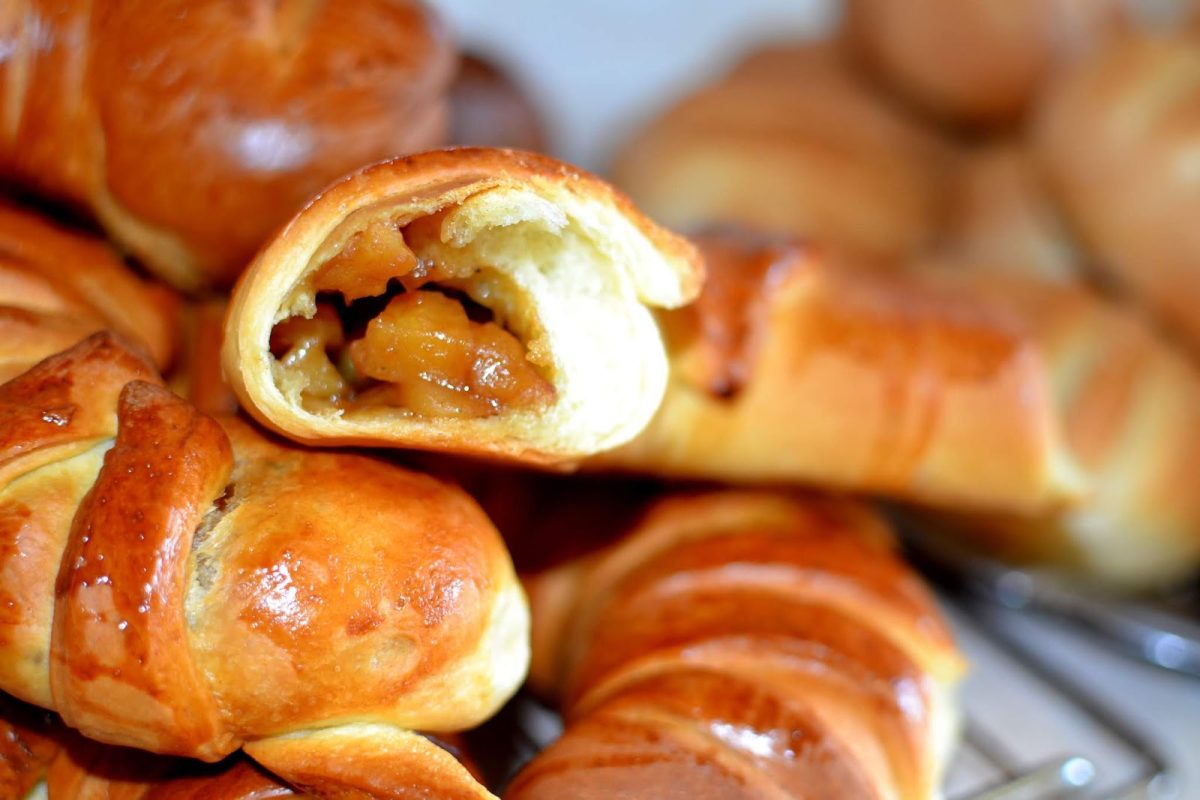 Pariziene cu mere – O rețetă ușoară, delicioasă și foarte sățioasă