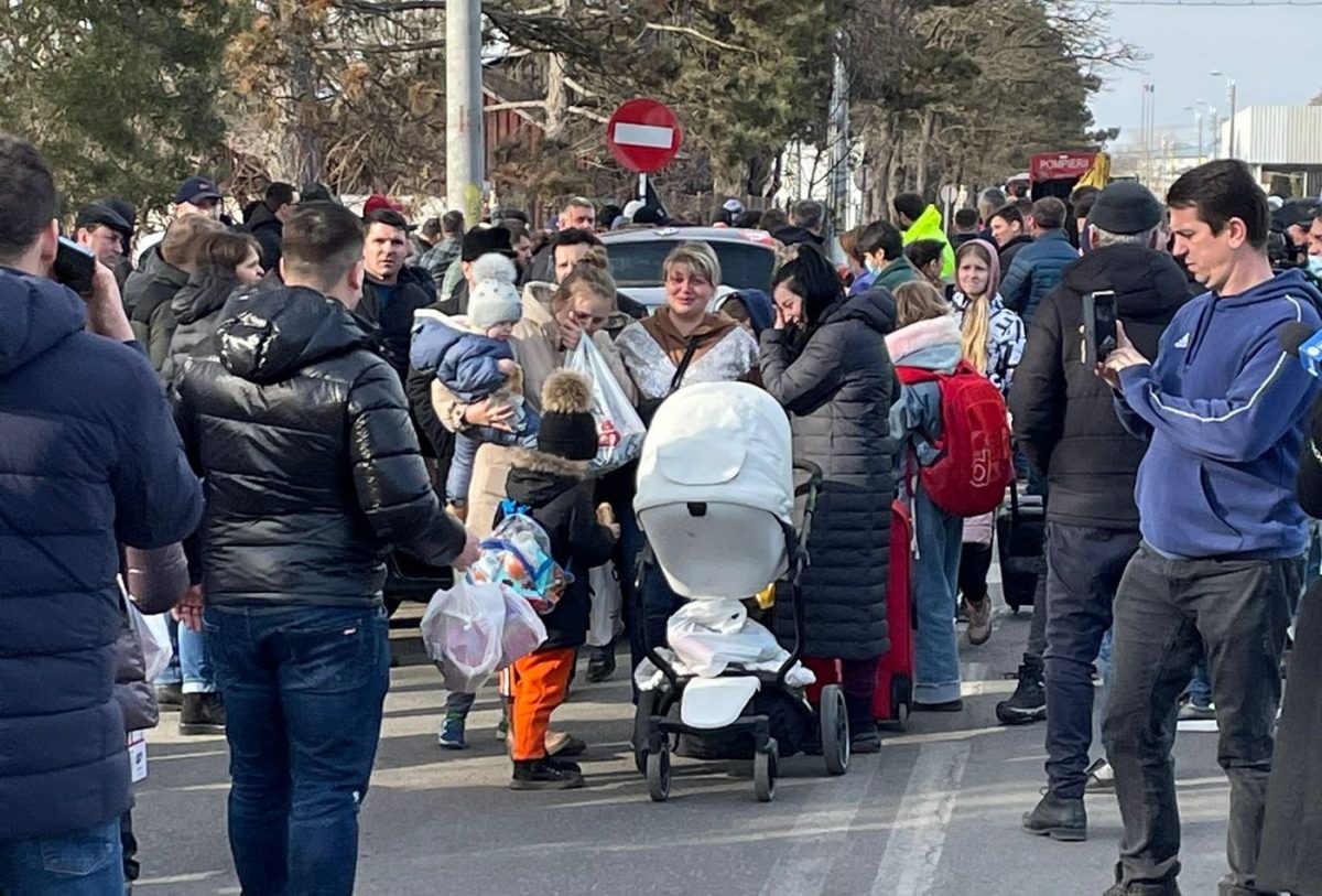 Refugiații ucraineni încep să se angajeze în România