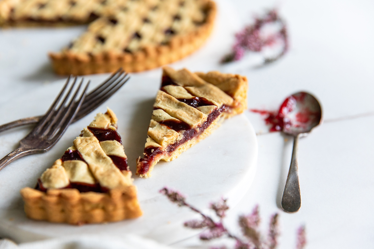 Tarta cu vișine – Un desert delicios și rapid