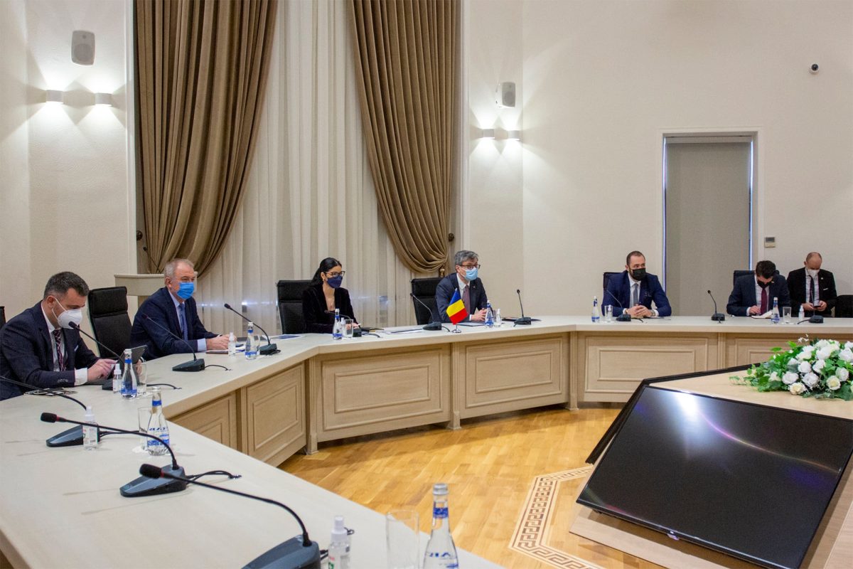 Virgil Popescu anunță că România dorește să importe gaze naturale din Republica Azerbaidjan