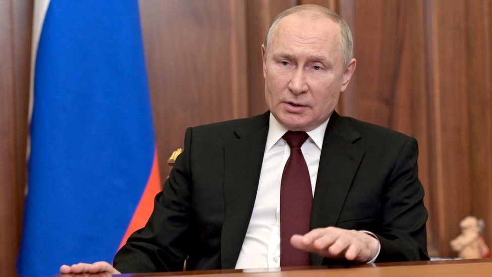 Vladimir Putin, declaraţii neaşteptate: „Sancțiunile impuse de Occident Rusiei seamănă cu o declaraţie de război”
