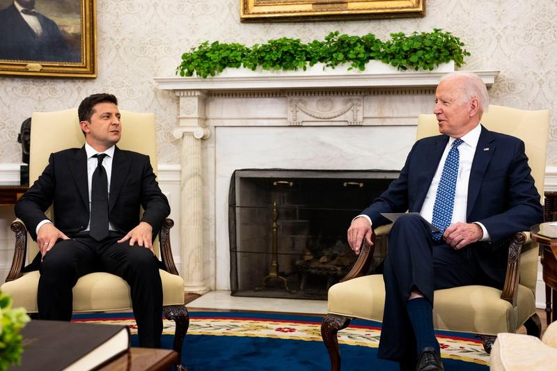 Zelenski i-a transmis un mesaj tranșant lui Joe Biden: „A fi liderul lumii înseamnă a fi liderul păcii!”