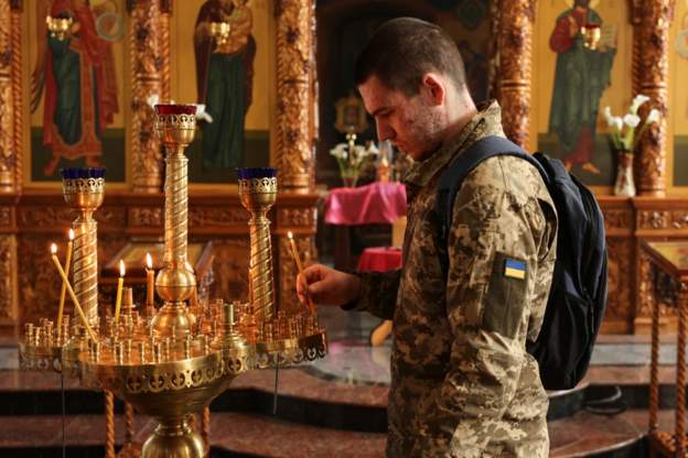Ucraina reiterează apelul la armistițiu de Paște
