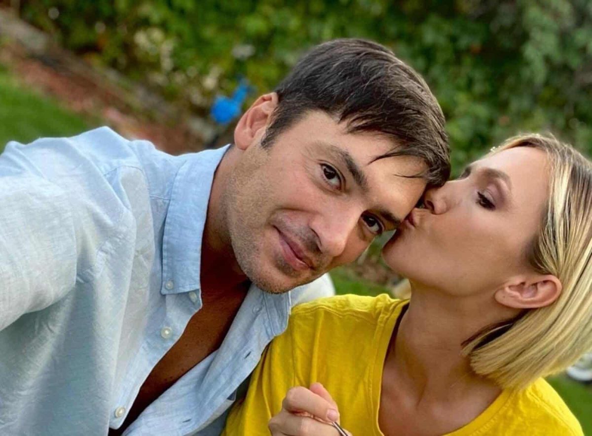 Radu Vâlcan și Adela Popescu și-au început ziua într-un mod ușor atipic, în trafic