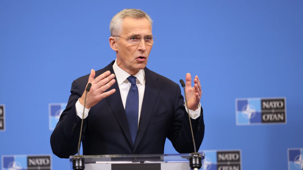 Jens Stoltenberg, secretarul general al NATO, trage un semnal de alarmă. „Trupele ruse se vor reînarma…”