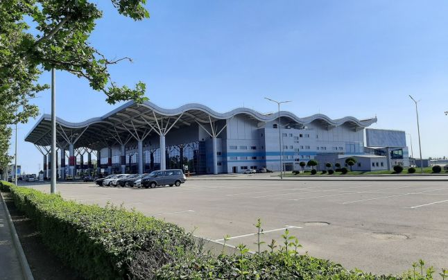 Aeroportul din Odesa a fost atacat cu rachete