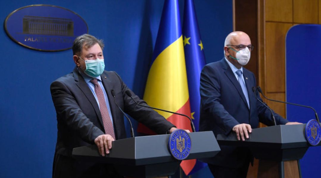 Război între Alexandru Rafila și Raed Arafat pe tema SMURD