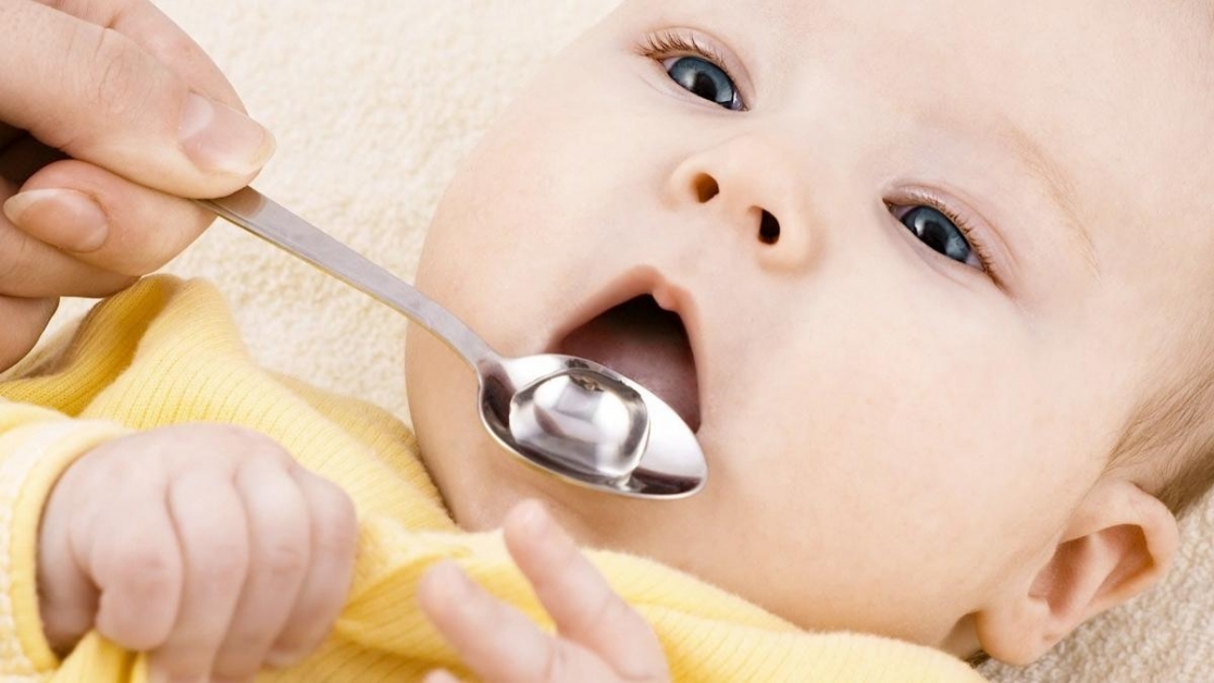 Cum se administrează corect calciul gluconic la copii? Iată recomandările medicilor pediatri
