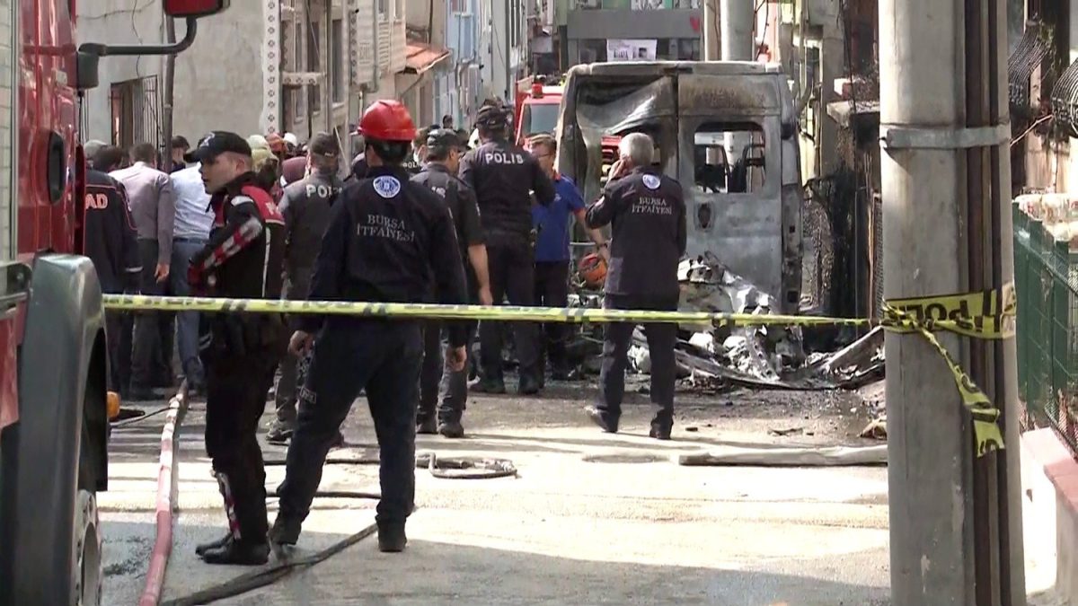 Accident de avion în Bursa, Turcia. Ambele persoane care se aflau la bord au decedat