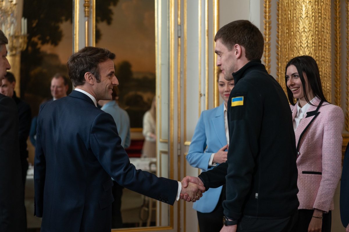 Președintele francez Emmanuel Macron, convorbire cu Volodimir Zelenski și cu primarul din Melitopol – FOTO