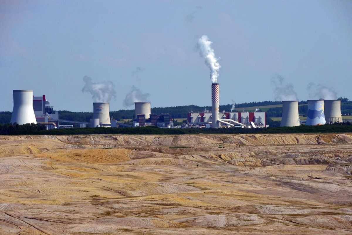 Scumpirea energiei duce la începerea folosirii de cărbune în mai multe țări