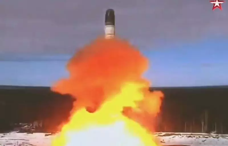 Rusia anunță că a testat cu succes noua rachetă balistică intercontinentală. Vladimir Putin: „Îi va face pe dușmanii Rusiei să reflecteze”
