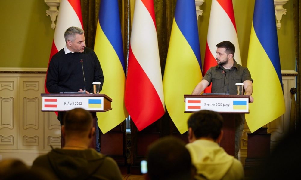 Cancelarul Austriei se întâlneşte cu Putin în Rusia, după ce în urmă cu o zi s-a văzut cu Zelenski