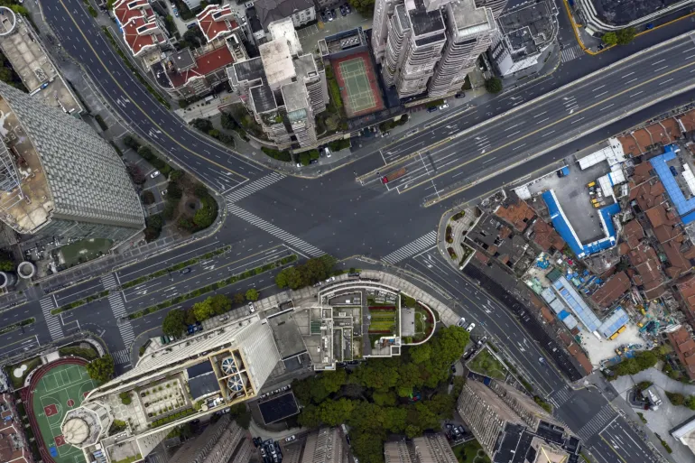 Lockdown-ul din Shanghai continuă. Peste 25 de milioane de chinezi sunt închişi în case