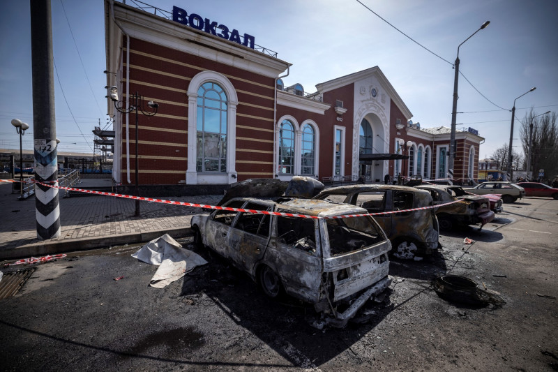 Măcelul din gara de la Kramatorsk. Ruşii ar fi folosit muniție interzisă de legea internațională