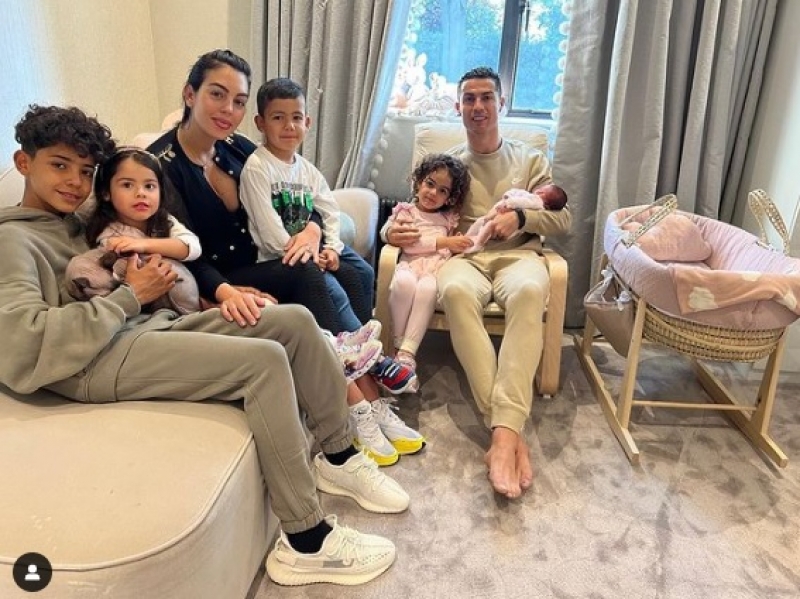 Prima fotografie cu fiica lui Cristiano Ronaldo 