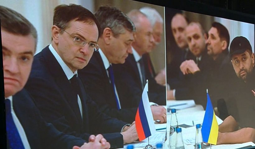 Ministrul ucrainean de Externe nu crede că negocierile de pace cu Rusia se vor încheia prea curând