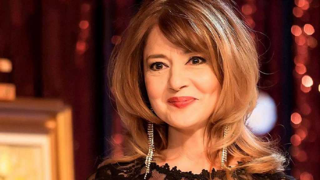 Oana Sârbu a făcut furori în ipostaze nud. Ce spune celebra actriță despre trecutul amoros și aparițiile controversate
