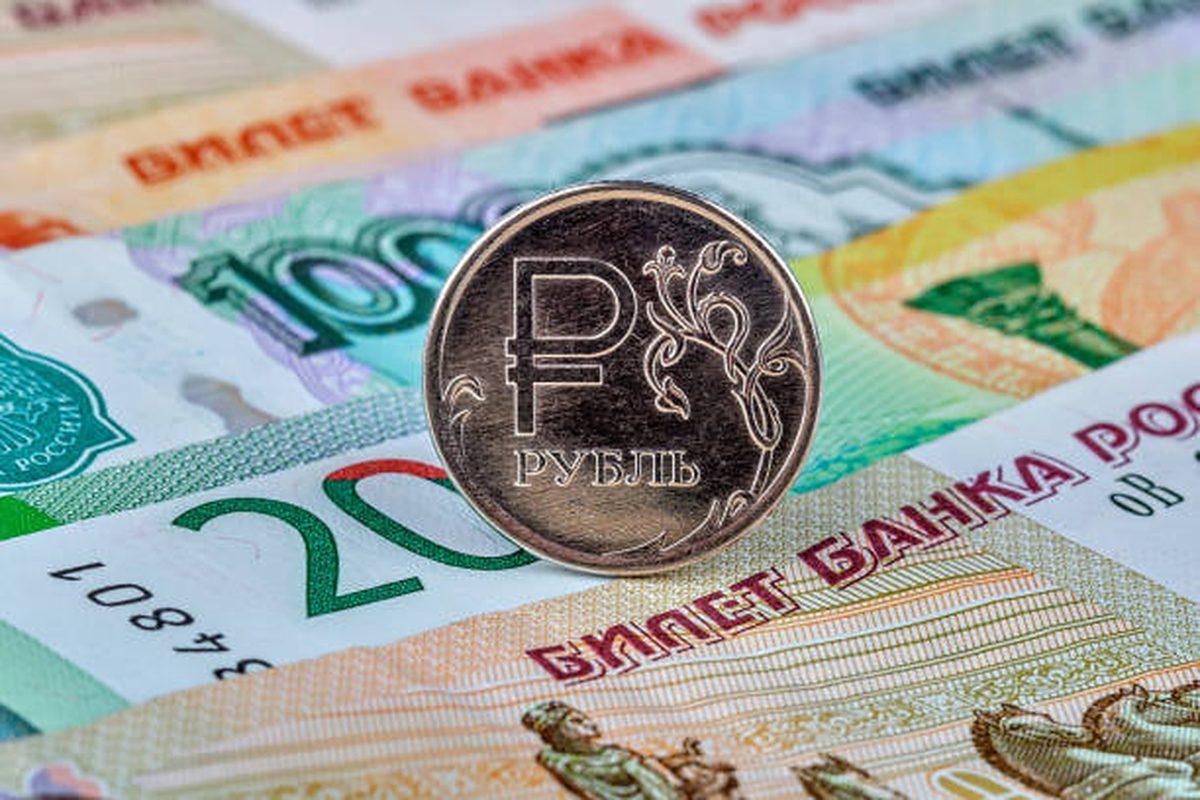 Rusia impune rubla ca monedă oficială în zonele ocupate din sudul Ucrainei