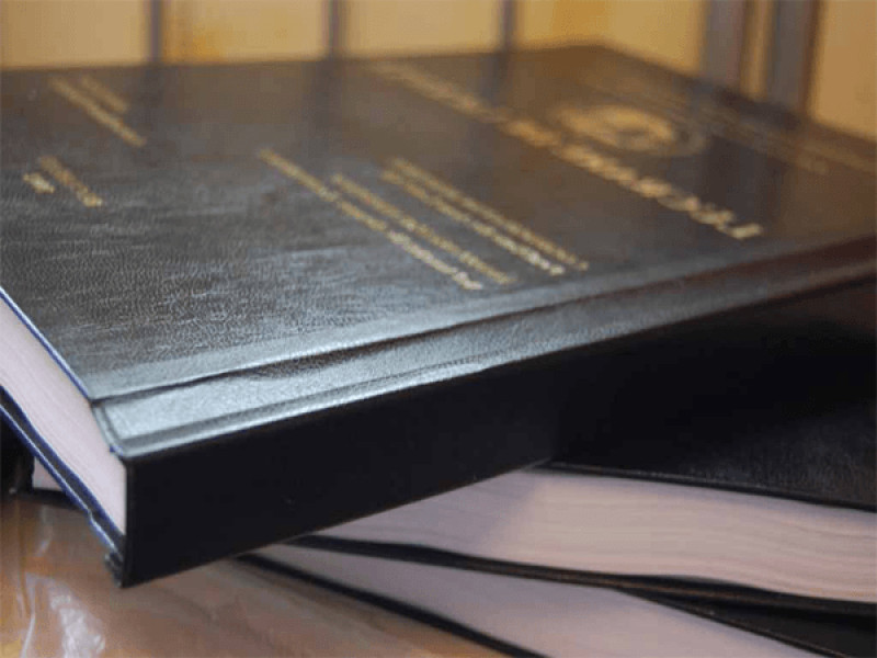 Ce se întâmplă cu școlile doctorale din România? Sunt ele competitive la nivel internațional?