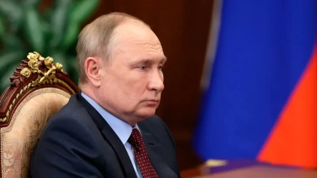Ministrul britanic al Apărării avertizează că Vladimir Putin ar putea declara un nou război mondial în câteva zile