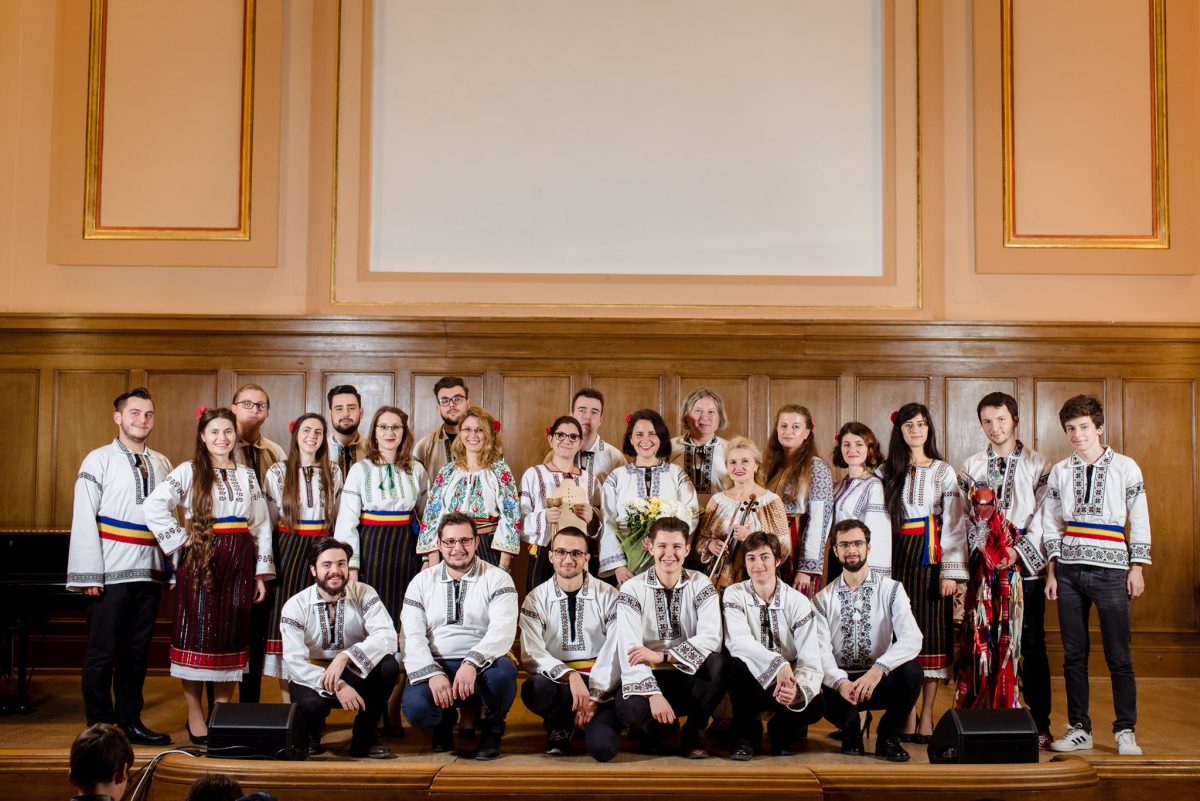 Concert de muzică folclorică veche din Bucovina