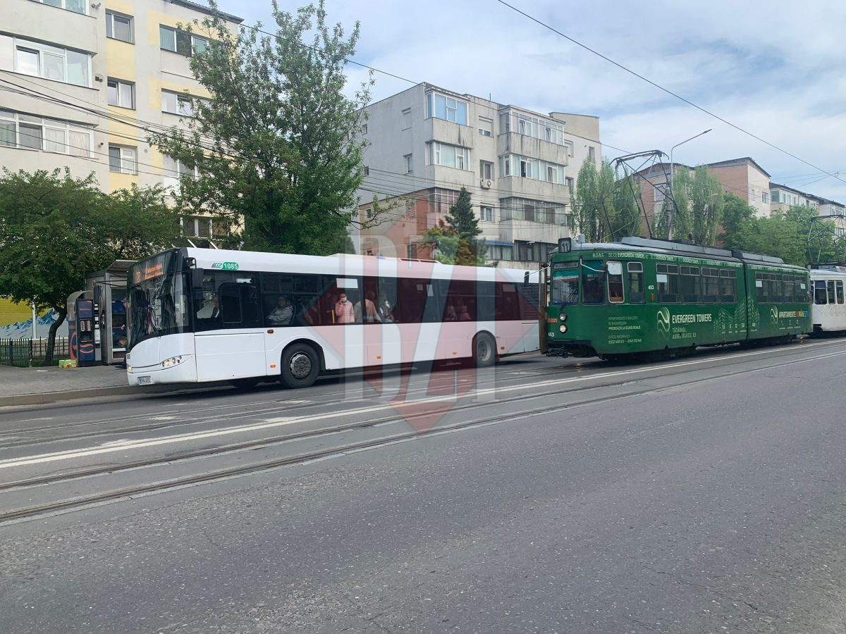 Circulația tramvaielor este blocată în zona Metalurgie din Iași – FOTO