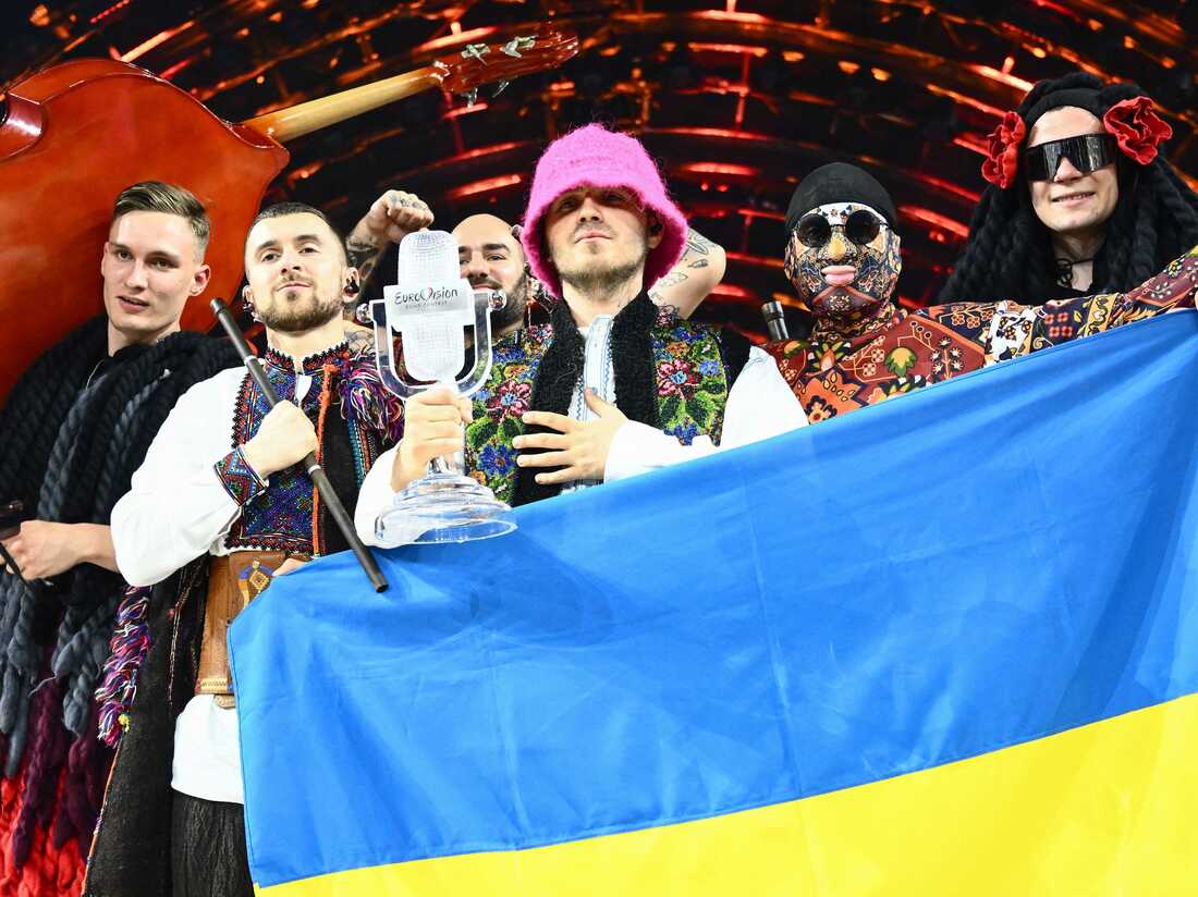 Kalush Orchestra a vândut trofeul Eurovision! Câți bani a câștigat formația din Ucraina și ce face cu ei