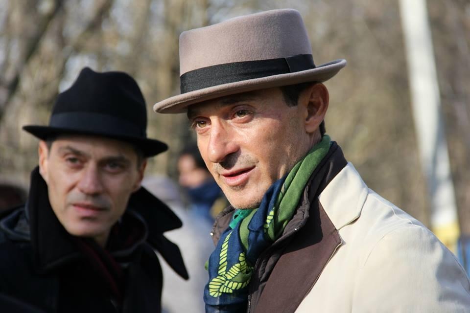 Radu și Alexandru Mazăre vor participa la înmormântarea mamei lor. Cei doi au primit permisie de la penitenciar