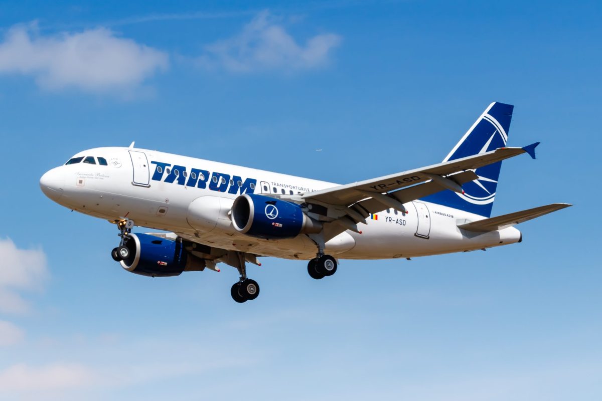 „Avion cu motor, ia-mă și pe mine-n zbor!”, eveniment organizat de Tarom în colaborare cu Aeroportul Internațional Iași de Ziua copilului