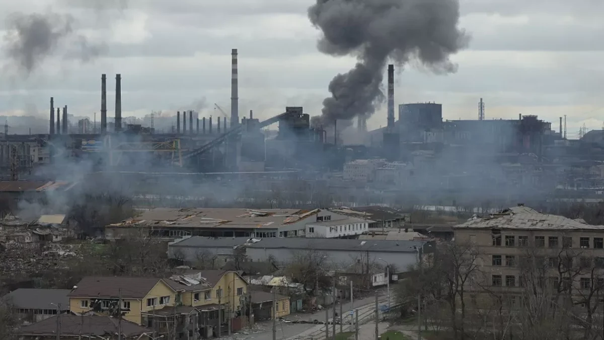 Rușii confirmă că au luat cu asalt uzina Azovstal din Mariupol: forțele ucrainene, acuzate că au profitat de armistițiu – VIDEO