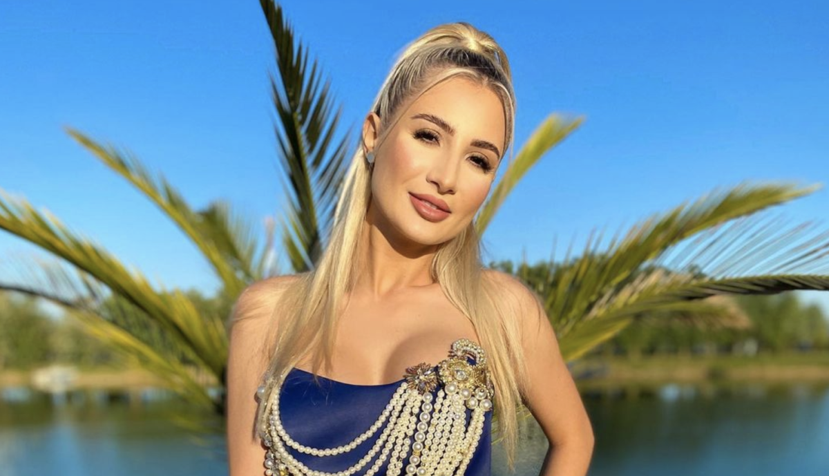 Claudia Puican își ține vârsta ascunsă. Neînțelegerile dintre cântăreață și Armin Nicoară cu privire la nuntă