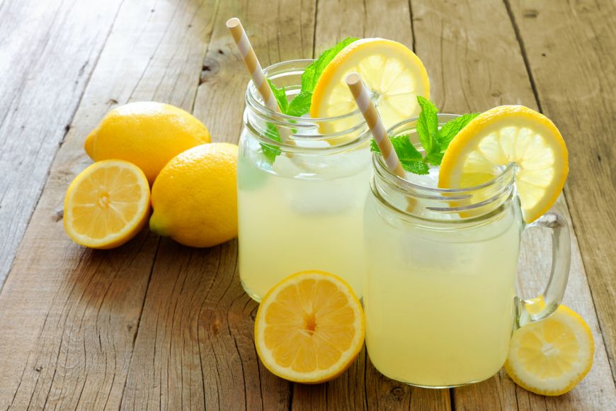 Cum se face limonada. Rețeta perfectă pentru sezonul de vară
