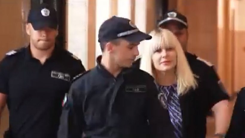 Ce a declarat astăzi, fostul ministru Elena Udrea, în drum spre sala de judecată din Bulgaria