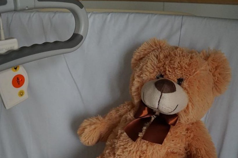 Cum se simte Rebeca, fetița cu boala Wilson care a suferit un transplant de ficat la Institutul Fundeni