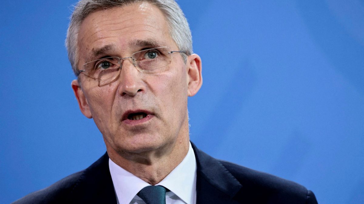 Șeful NATO vrea să îl convingă pe Erdogan să nu blocheze candidaturile la aderare ale Suediei şi Finlandei