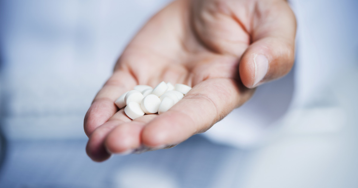 Aspirină sau paracetamol pentru răceală? Iată care dintre aceste medicamente este mai eficient