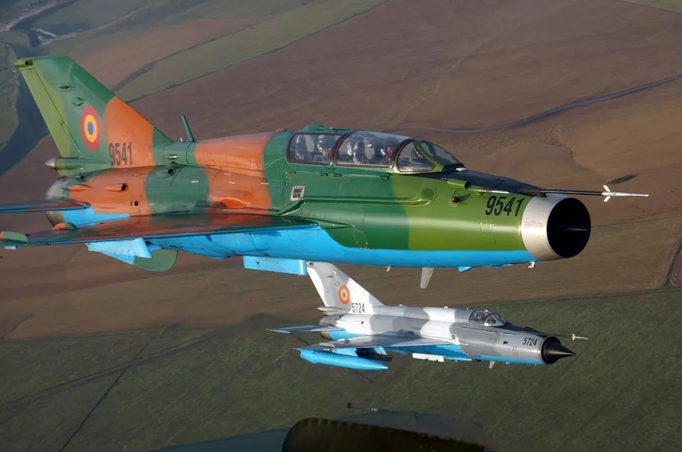 România reia zborurile cu avioanele de luptă MiG-21 LanceR, dar doar pentru o perioadă limitată. Data oficială când vor fi scoase din uz