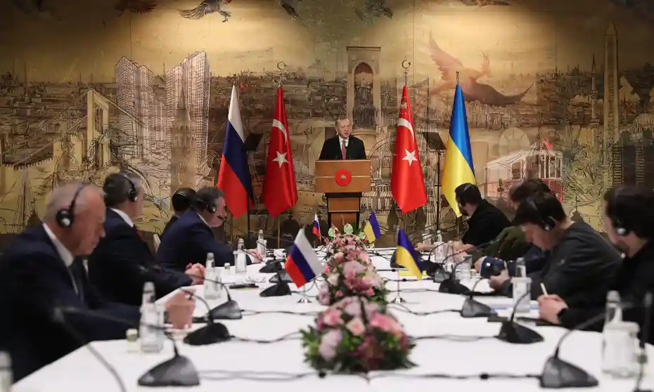 Negocierile de pace cu Ucraina sunt oprite, susține Rusia care dă vina pe Kiev
