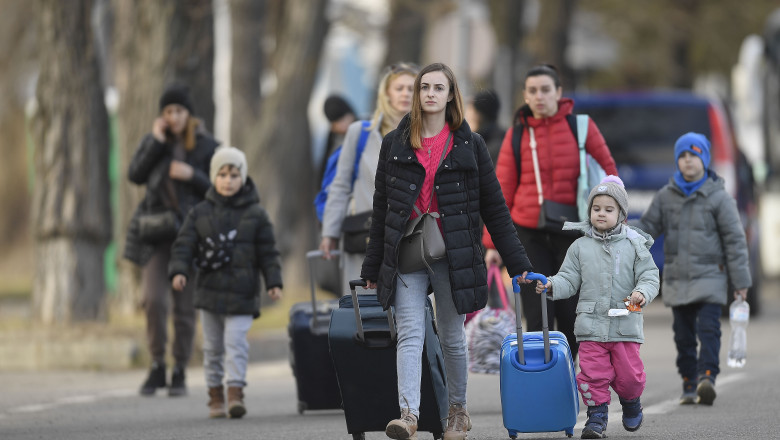 Vicepremierul Ucrainei: Toţi civilii femei, bătrâni şi copii au fost evacuați din Azovstal