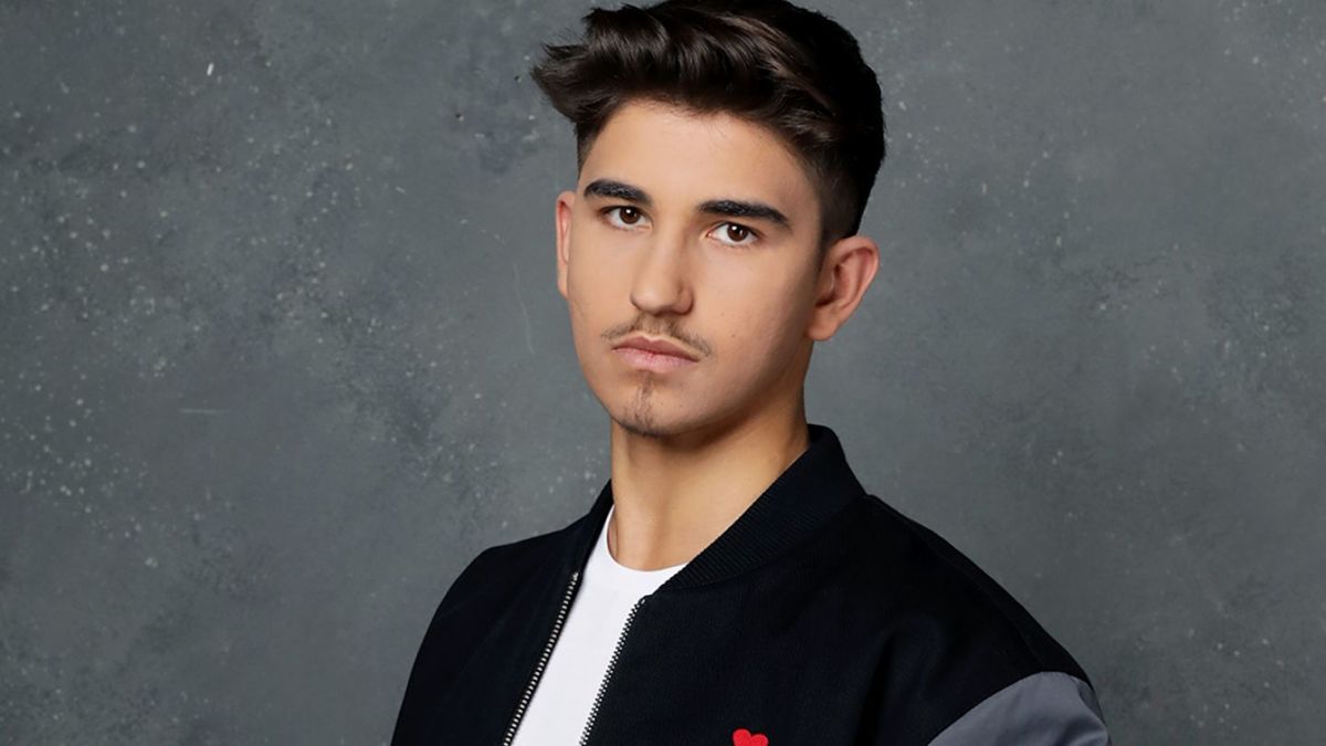 Sebastian Dobrincu de la „Imperiul Leilor” are o mamă superbă. Ce spune aceasta despre fiul ei milionar
