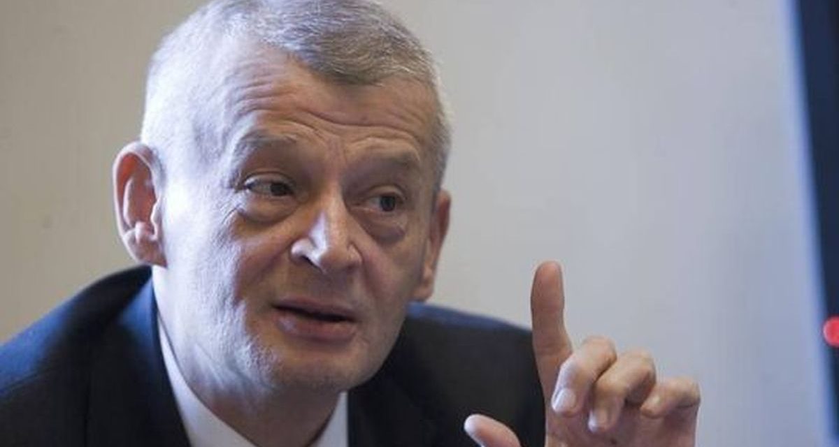 Un fost judecător de la CCR afirmă că dosarul lui Sorin Oprescu „ridică câteva probleme”