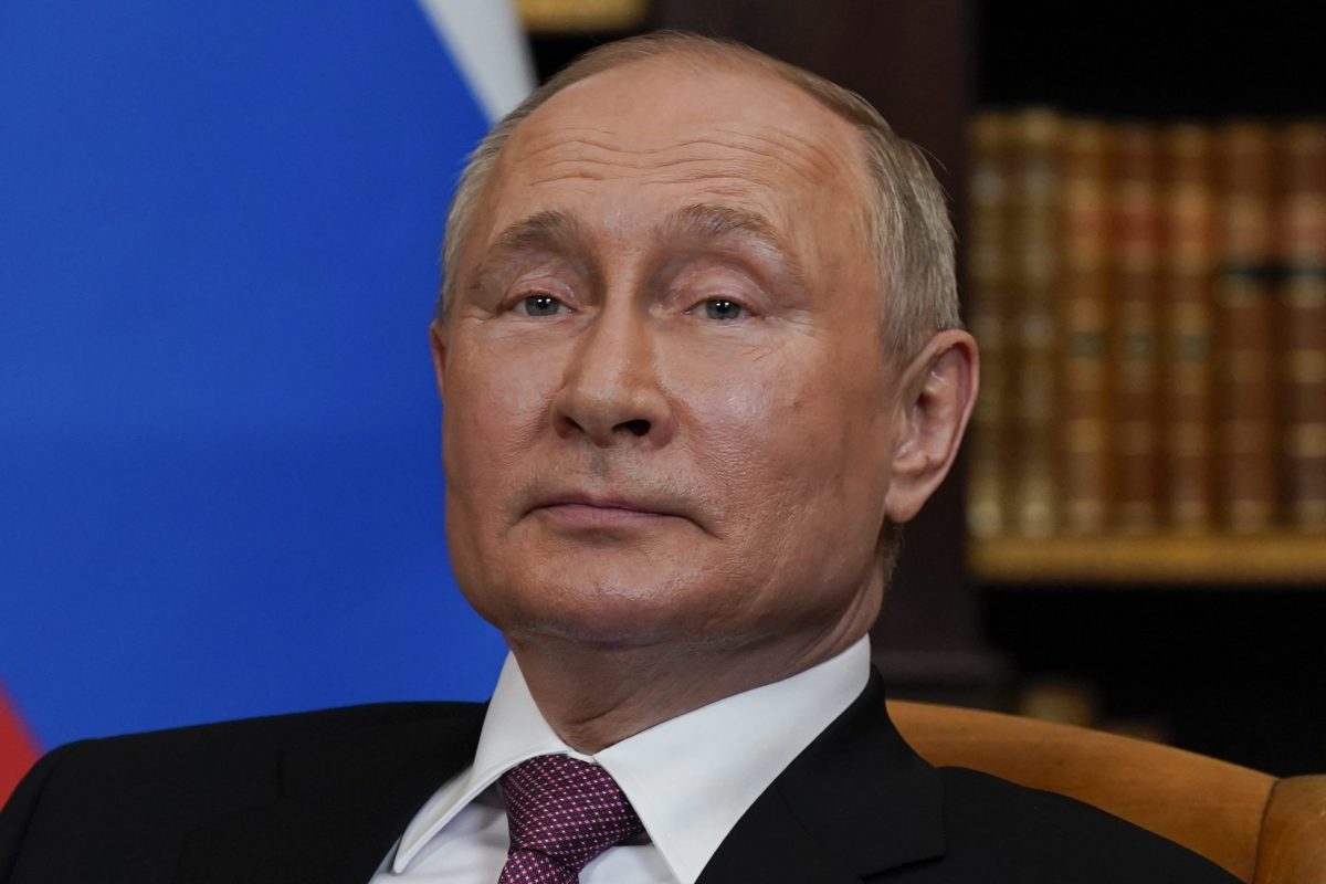Președintele Vladimir Putin anunță creșterea pensiilor și a salariului minim