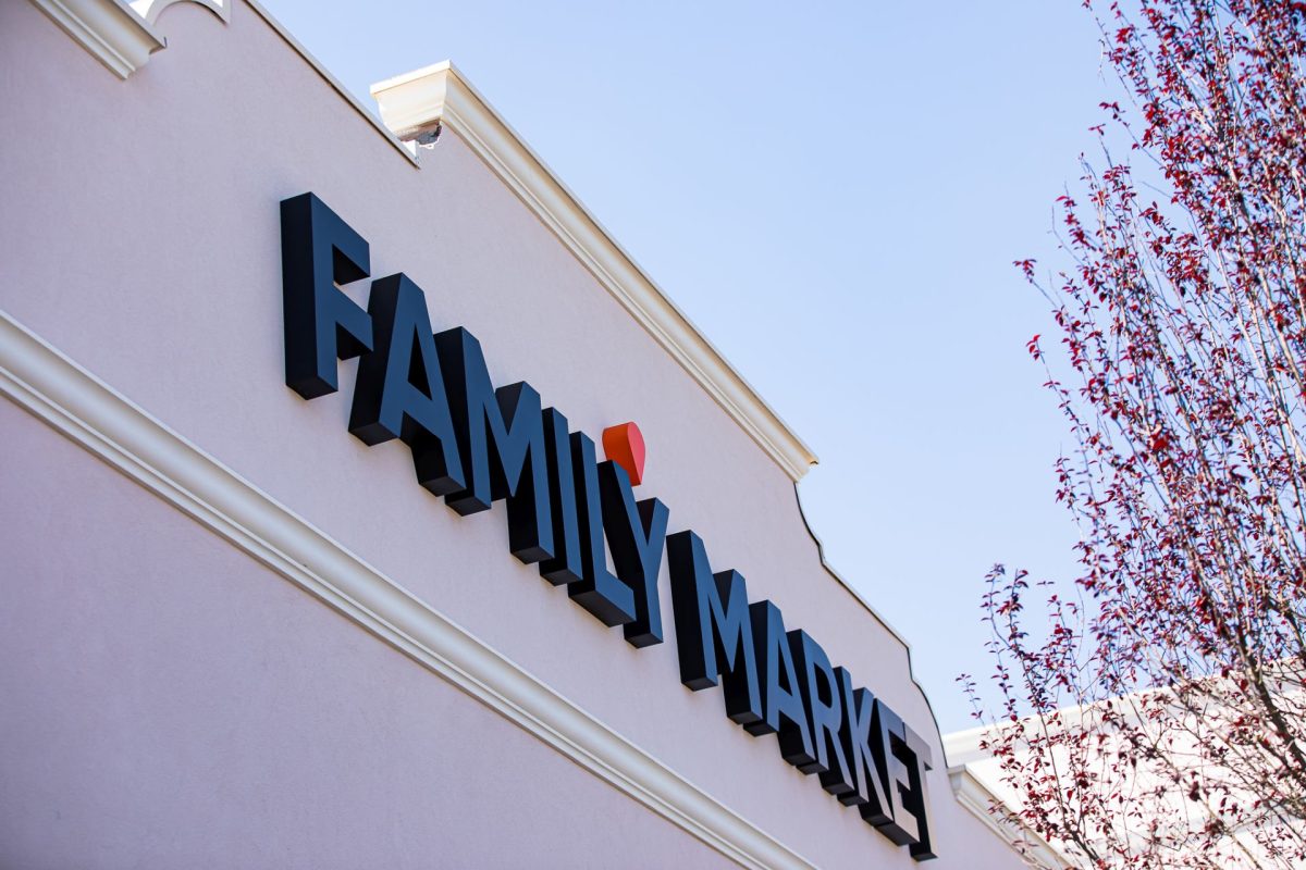 Din bine în mai bine! Pe 14 iulie se deschide Family Market Miroslava
